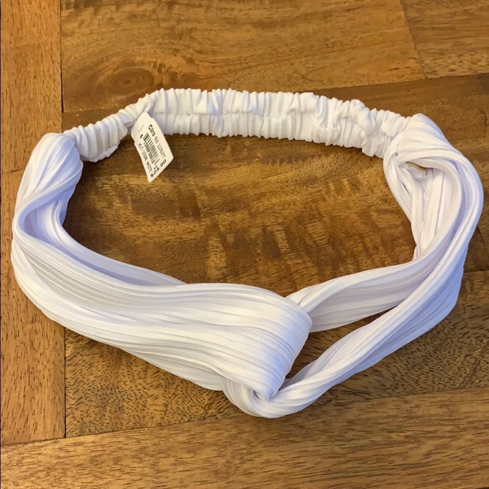 Cara pleated turban headwrap